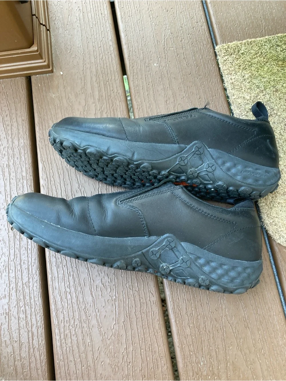 Merrell size 9 Men’s Jungle Moc Air Cushion Pro black slip on shoes